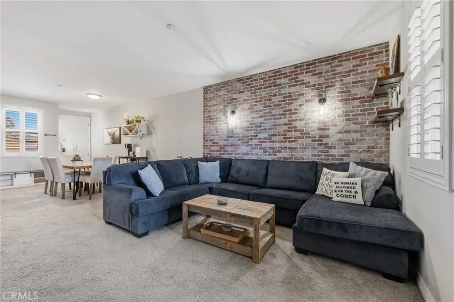 209 Riverdale Court #560, Camarillo, CA 93012 - Image #2