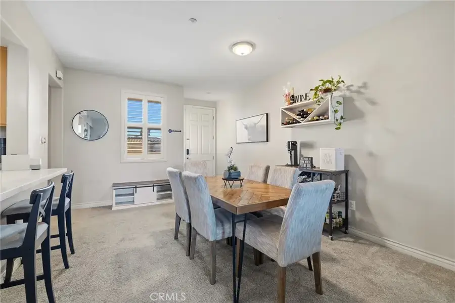 209 Riverdale Court #560, Camarillo, CA 93012 - Image #3