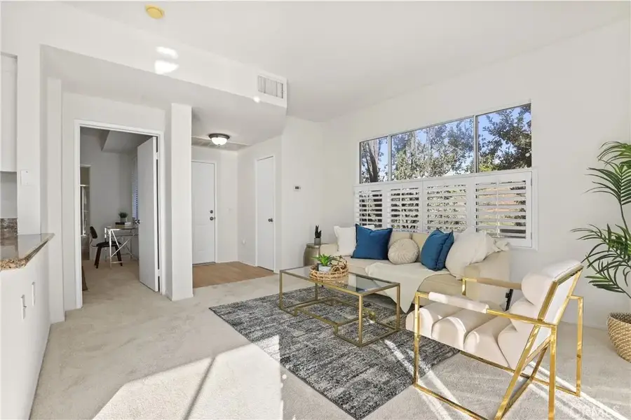 20000 Plum Canyon #221, Saugus, CA 91350 - Image #2