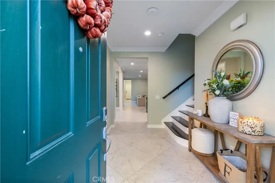 28537 Vista Del Rio, Valencia, CA 91354 - Image #3