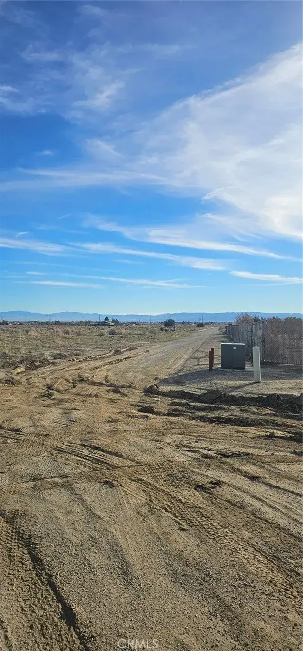 0 67th St W / Felsite, Rosamond, CA 93560 - Image #3