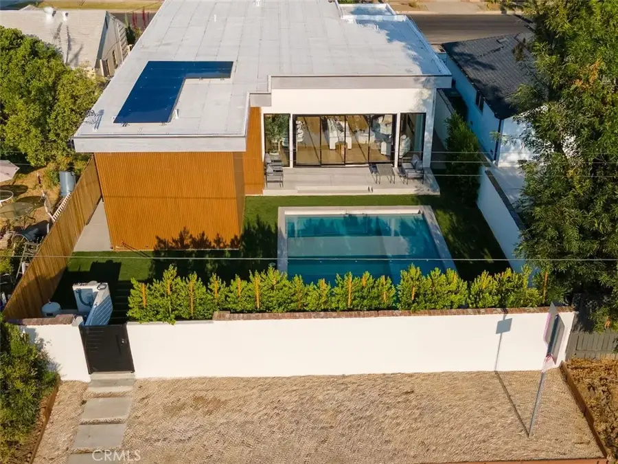 6010 Lasaine Avenue, Encino, CA 91316 - Image #3