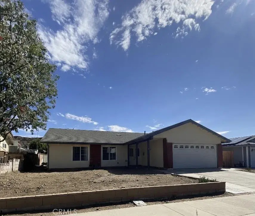 28144 Alaminos Drive, Saugus, CA 91350 - #2