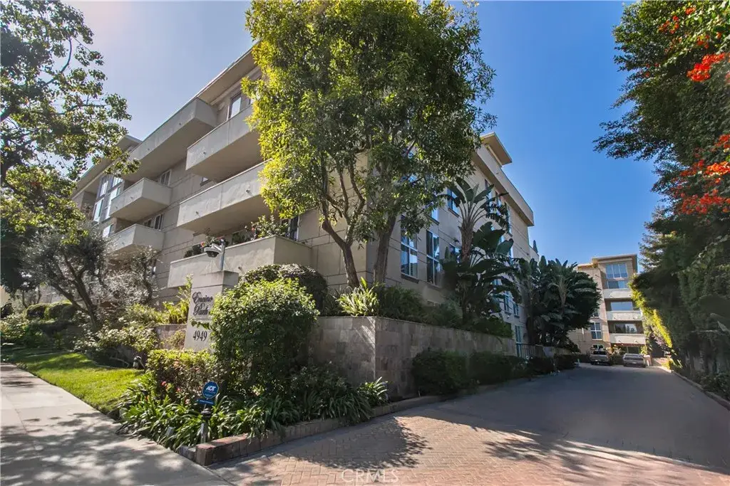 4949 Genesta Avenue #308, Encino, CA 91316 - Image #1