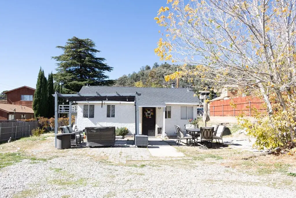 4200 Maple Trail, Frazier Park, CA 93225 - Image #1