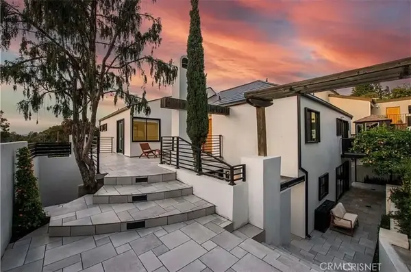 2650 Lisco Pl, Los Angeles, CA 90046