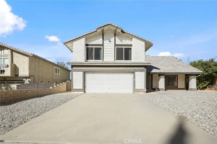 28647 Visco Court, Saugus, CA 91390 - Image #2