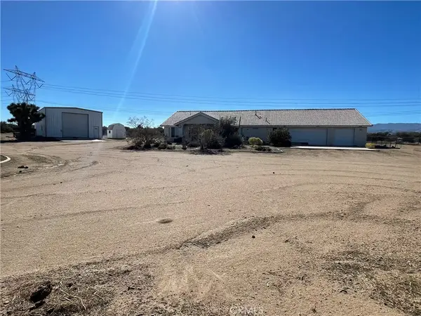 8354 White Road, Phelan, CA 92371