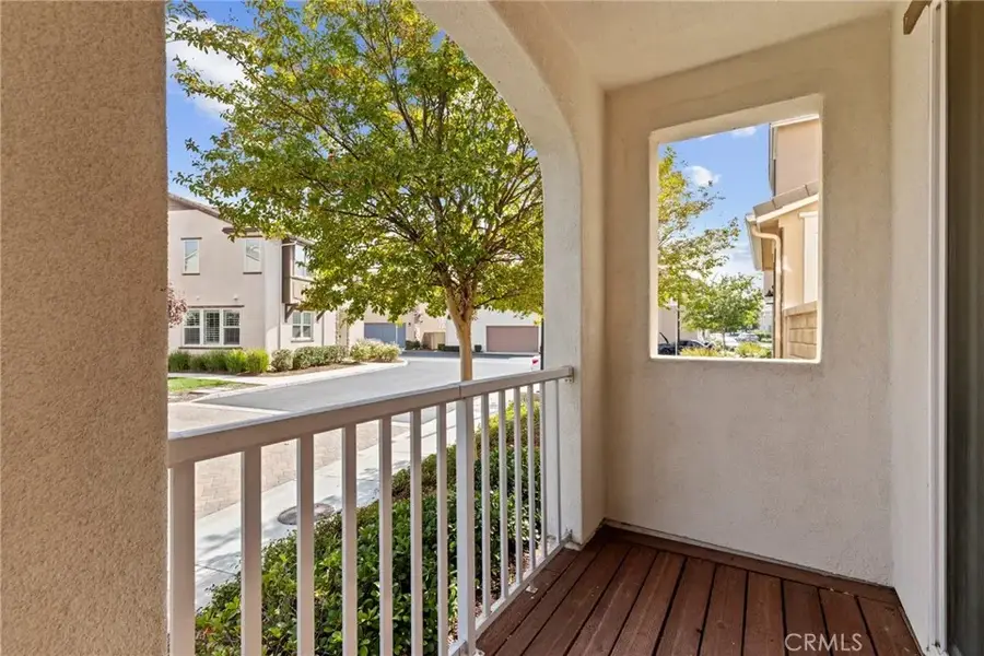 24359 Verdugo, Valencia, CA 91354 - Image #3