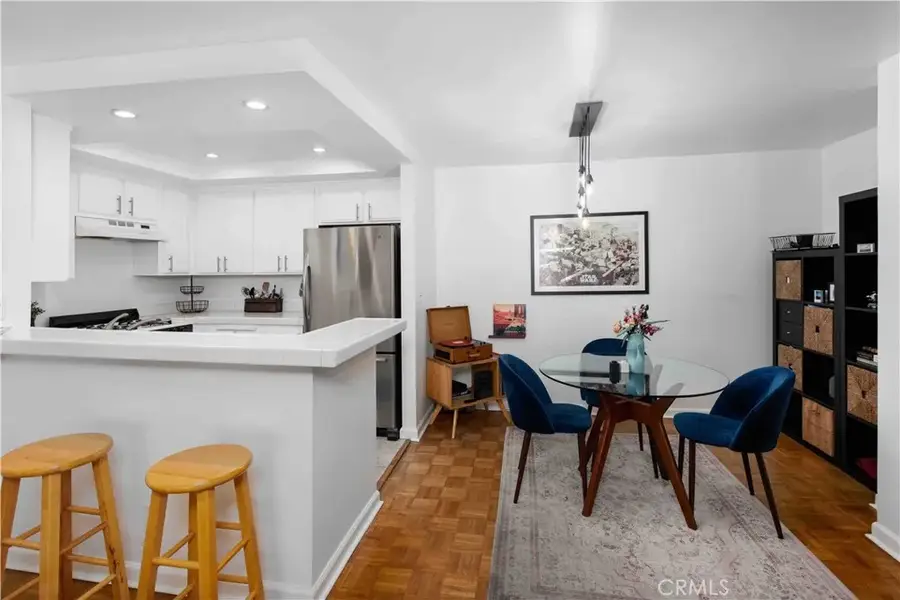 7135 Firmament #25, Van Nuys, CA 91406 - Image #3