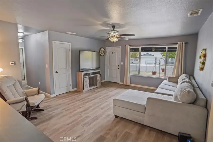 40287 Fieldspring, Palmdale, CA 93591 - #2