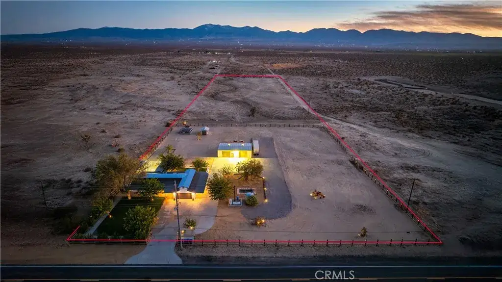 18650 E Palmdale, Palmdale, CA 93591 - Image #1