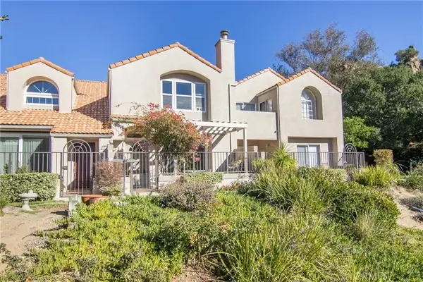 11203 Sierra Pass Place, Chatsworth, CA 91311