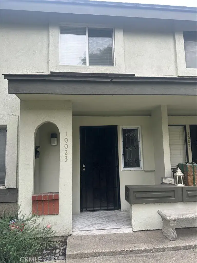 10023 Karmont Avenue, South Gate, CA 90280 - #1