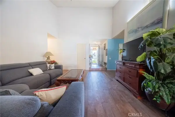 2433 Medina Avenue, Simi Valley, CA 93063