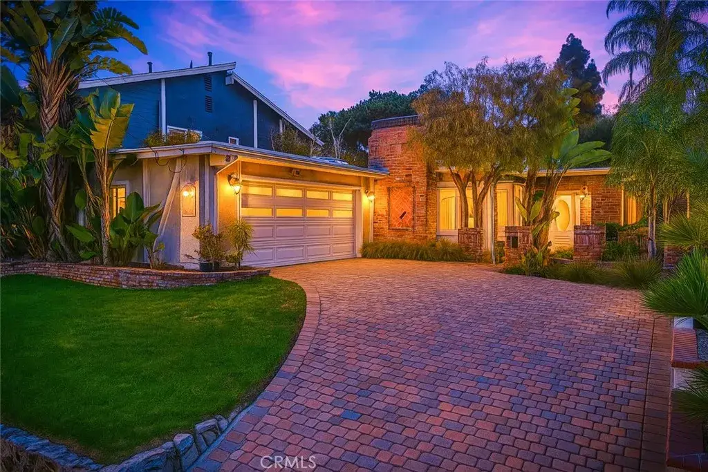 912 N Rowell, Manhattan Beach, CA 90266 - Image #1