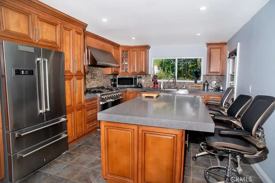 4522 Conchita, Tarzana, CA 91356 - Image #3