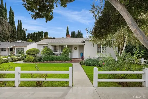 16600 Gilmore Street, Lake Balboa, CA 91406