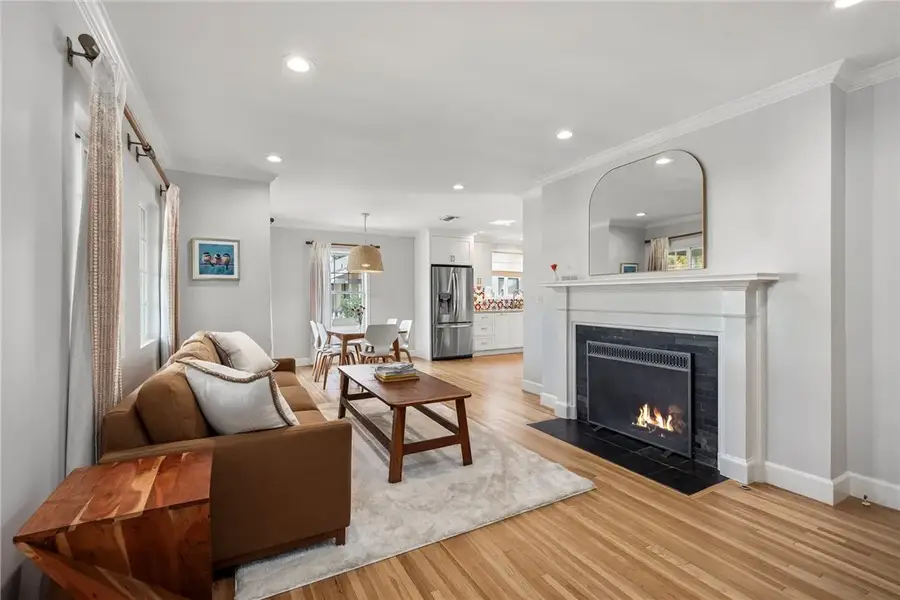 16600 Gilmore Street, Van Nuys, CA 91406 - Image #3