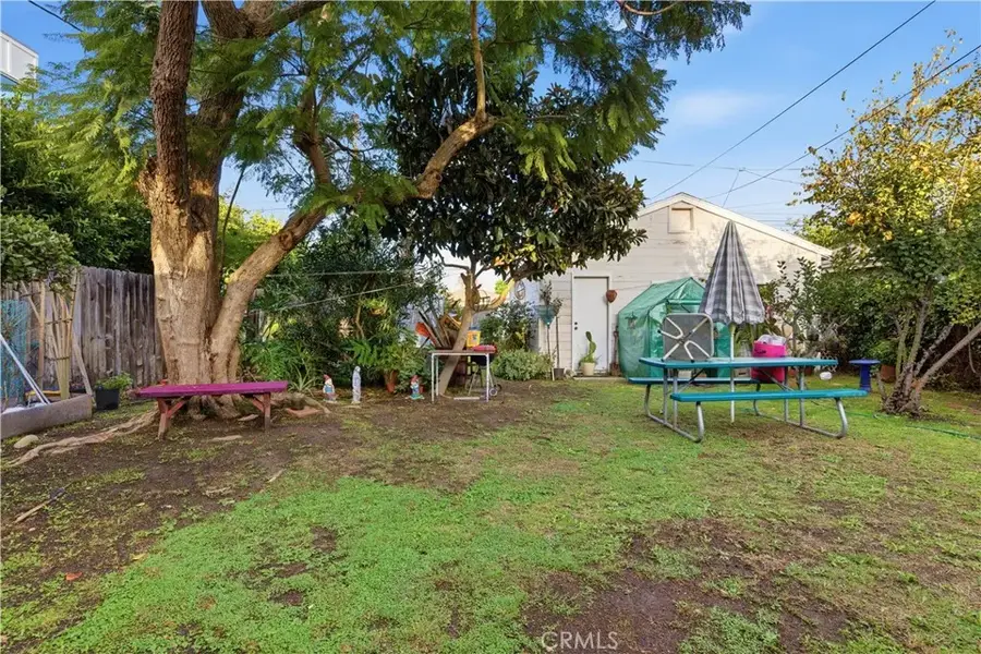 2110 Glencoe, Venice, CA 90291 - #3