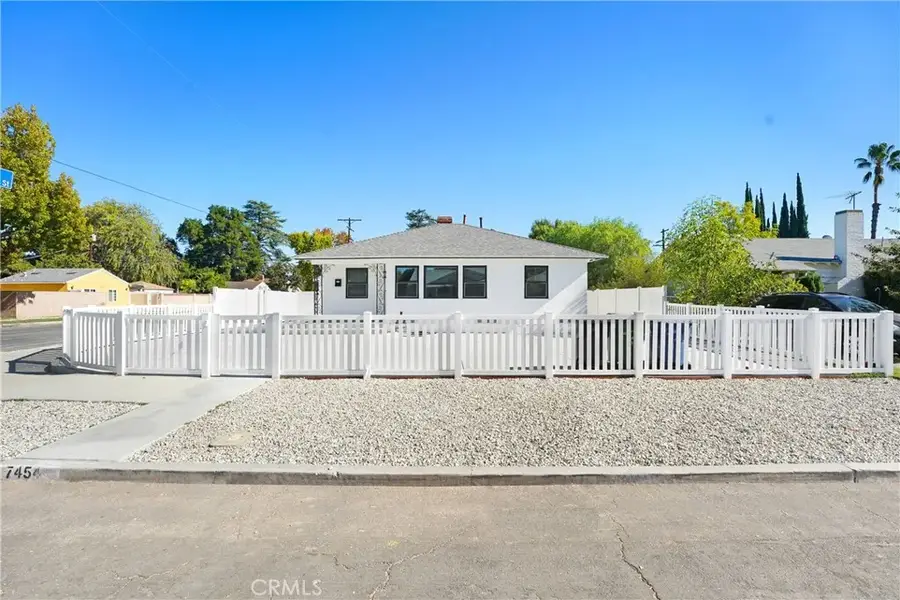 7454 Gaviota, Van Nuys, CA 91406 - Image #3