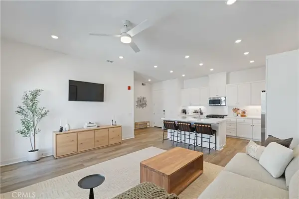 27227 Diamond Peak Lane #301, Valencia, CA 91381