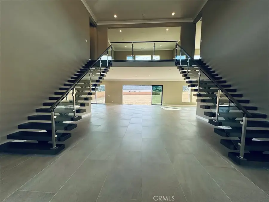 11913 Red Hawk Lane, Porter Ranch, CA 91326 - Image #3