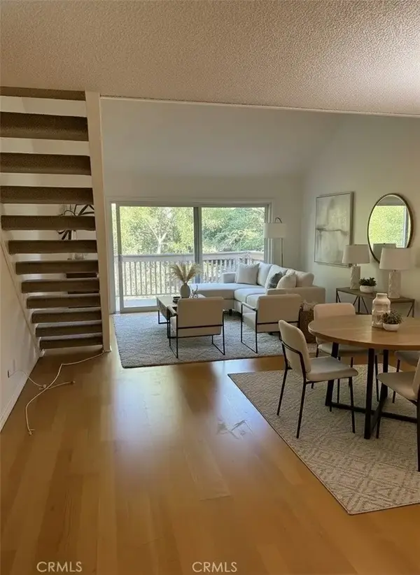 7101 Farralone Avenue #135, Canoga Park, CA 91303