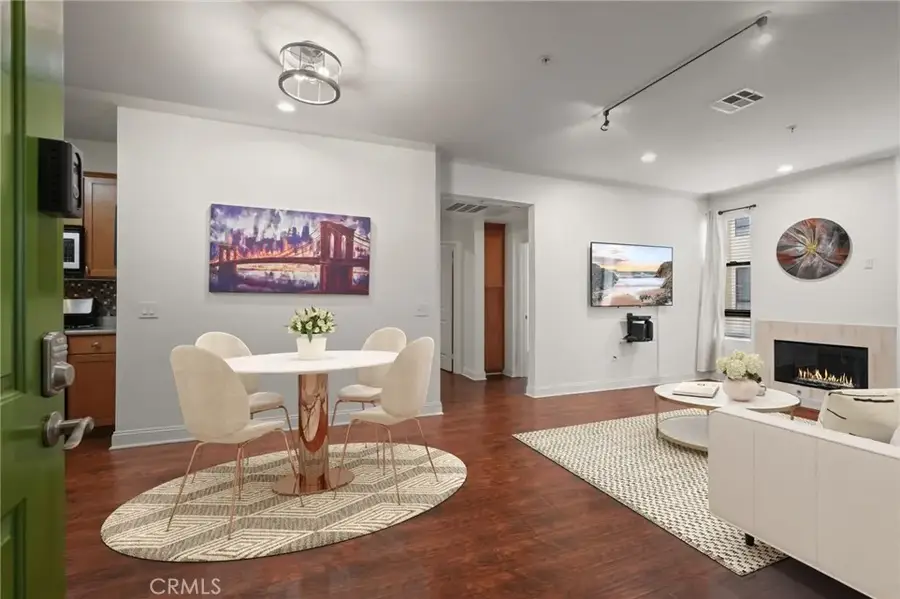 6938 Laurel Canyon #204, North Hollywood, CA 91605 - Image #3