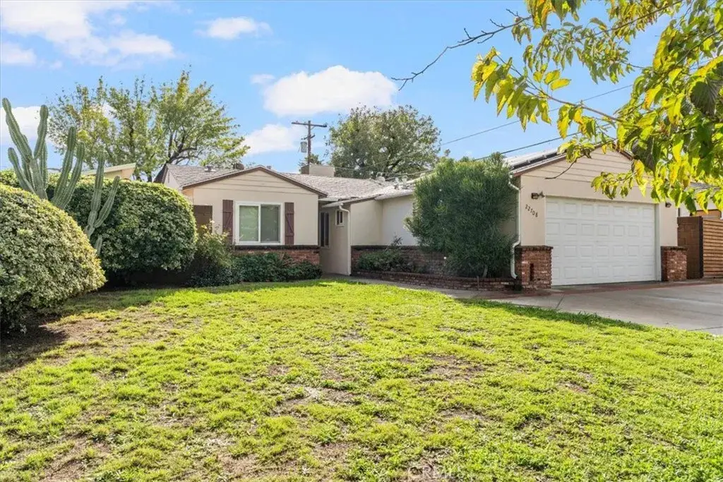 22708 Burton, West Hills, CA 91304 - Image #1