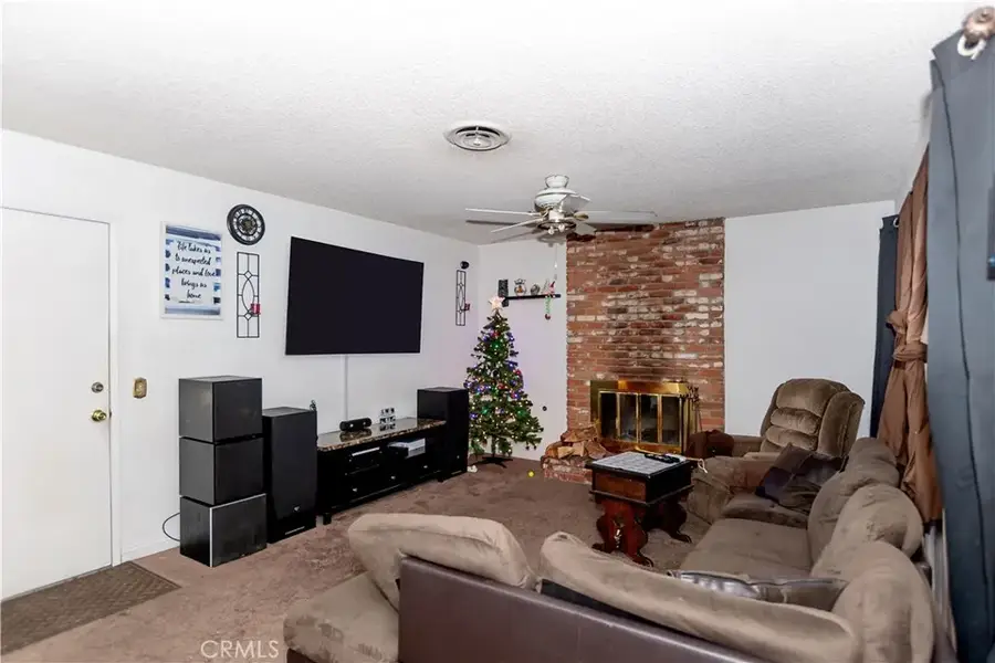 44512 N Tabler Avenue, Lancaster, CA 93535 - #2