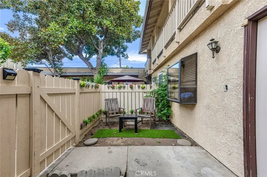 8060 Canby Avenue #2, Reseda, CA 91335 - Image #3