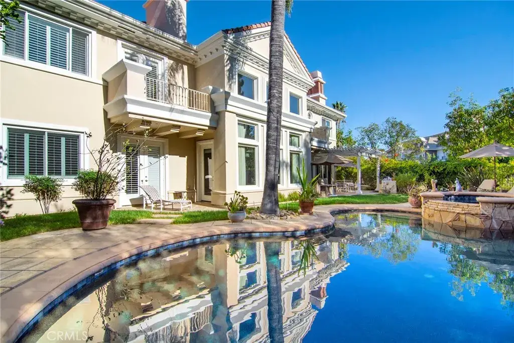 19134 Briarfield Way, Tarzana, CA 91356 - Image #1