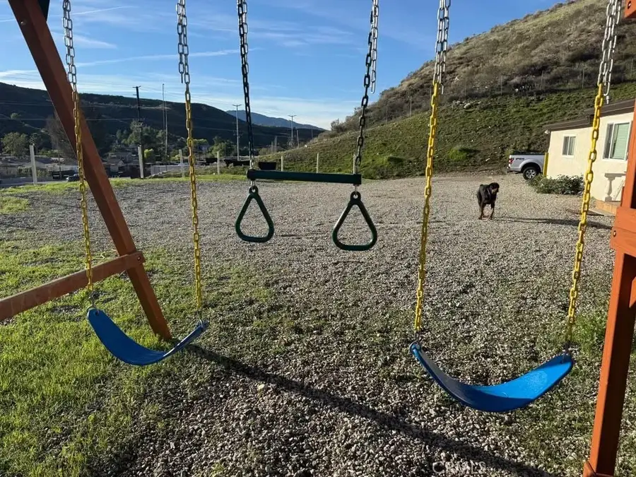 17559 Sierra Highway, Santa Clarita, CA 91351 - Image #3