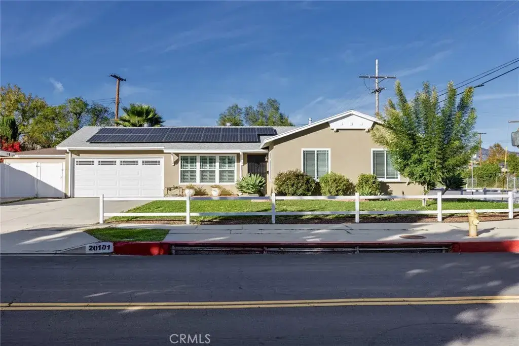 20101 Superior Street, Chatsworth, CA 91311 - Image #1