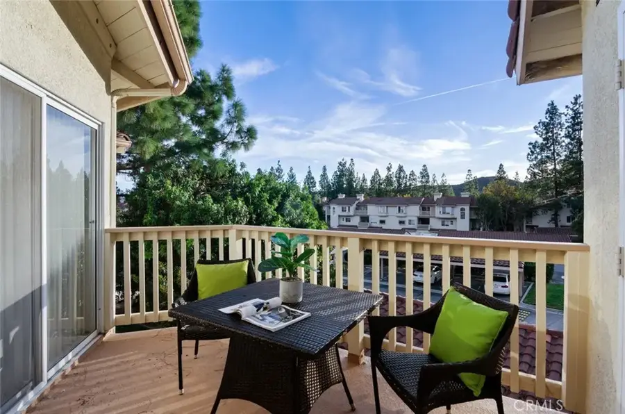 5805 Oak Bend #302, Oak Park, CA 91377 - Image #3