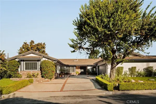 22370 Algunas Road, Woodland Hills, CA 91364