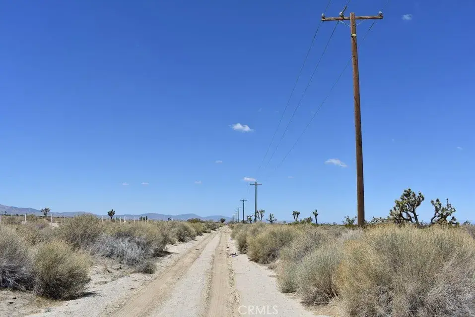 14500 Ave R, Littlerock, CA 93543 - #1