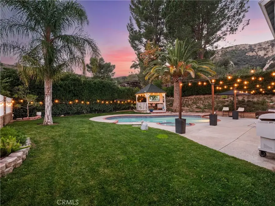 28316 Royal Drive, Castaic, CA 91384 - Image #2