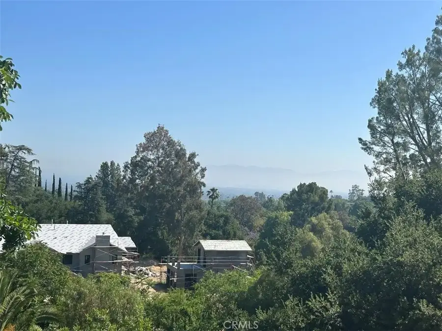 5075 Hood, Woodland Hills, CA 91364 - #3