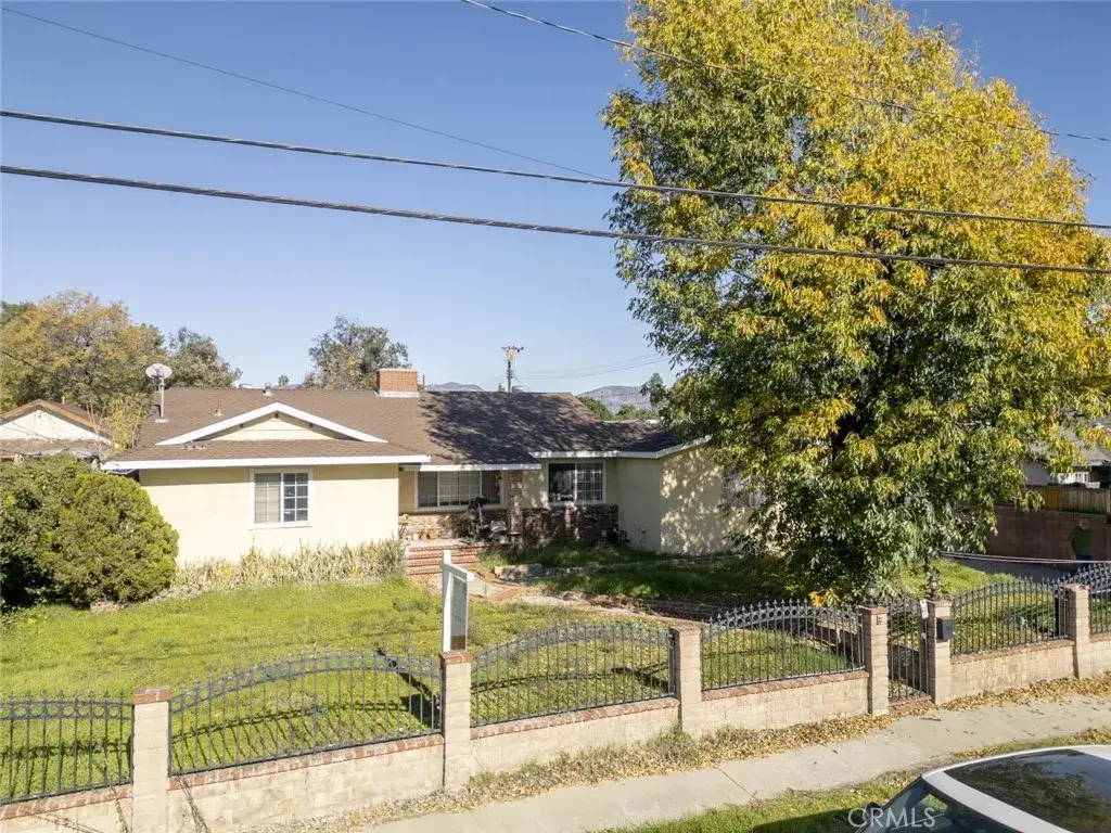 14305 Osborne Street, Panorama City, CA 91402 - Image #1