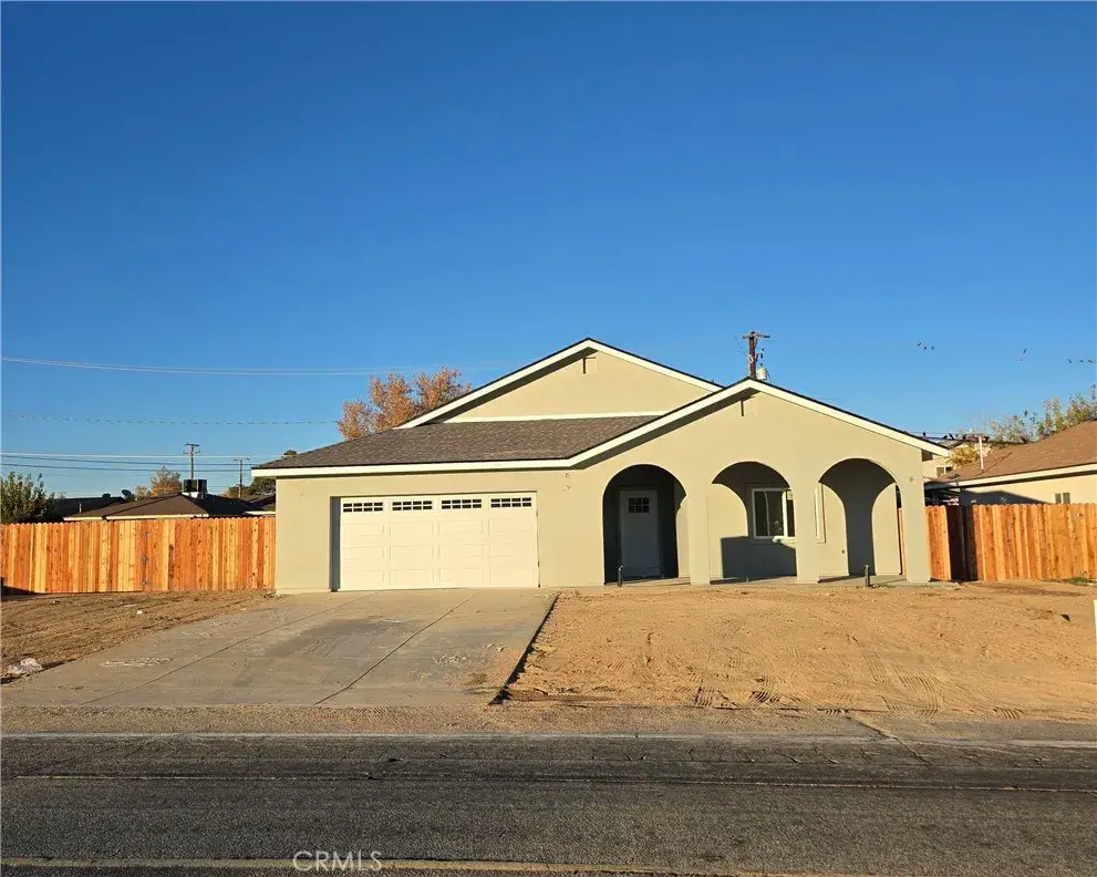 10401 N Loop Boulevard, California City, CA 93505 - Image #1