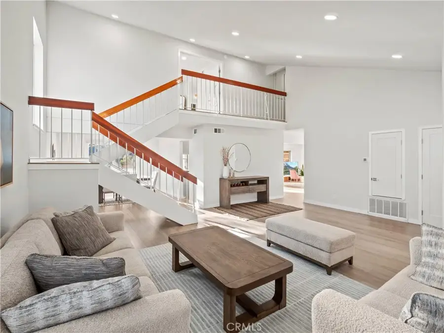 23208 Cuervo, Valencia, CA 91354 - Image #3