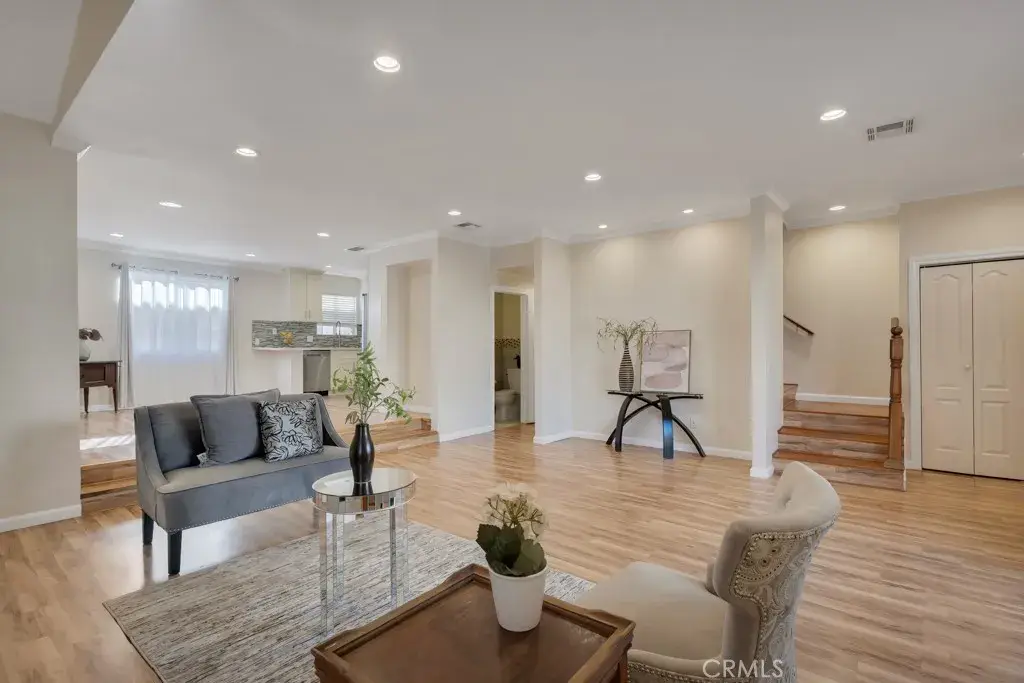 8958 Burnet Avenue #E6, North Hills, CA 91343 - Image #1