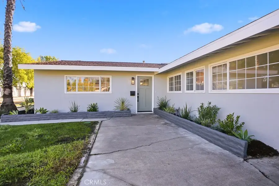 20630 Chase Street, Winnetka, CA 91306 - Image #3