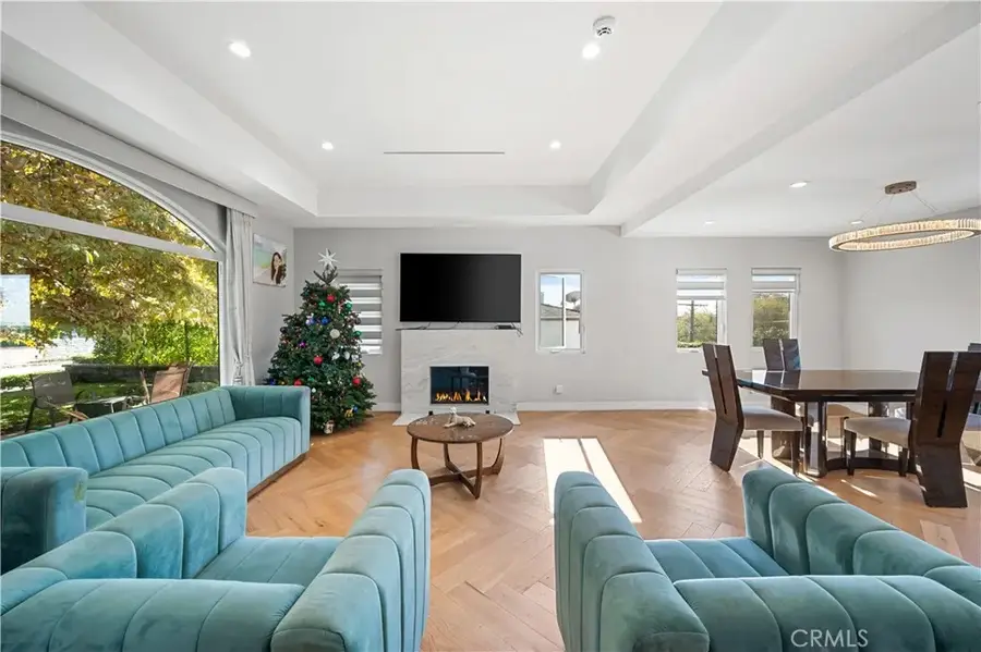 515 La Loma Rd, Glendale, CA 91206 - Image #2