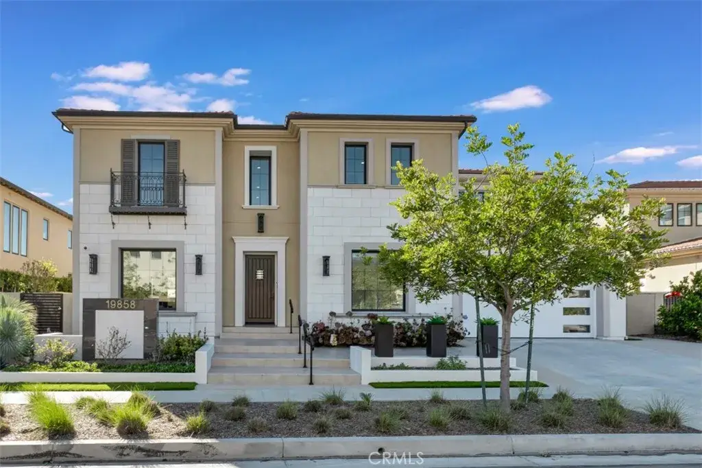 19858 Longhorn Drive, Chatsworth, CA 91311 - Image #1