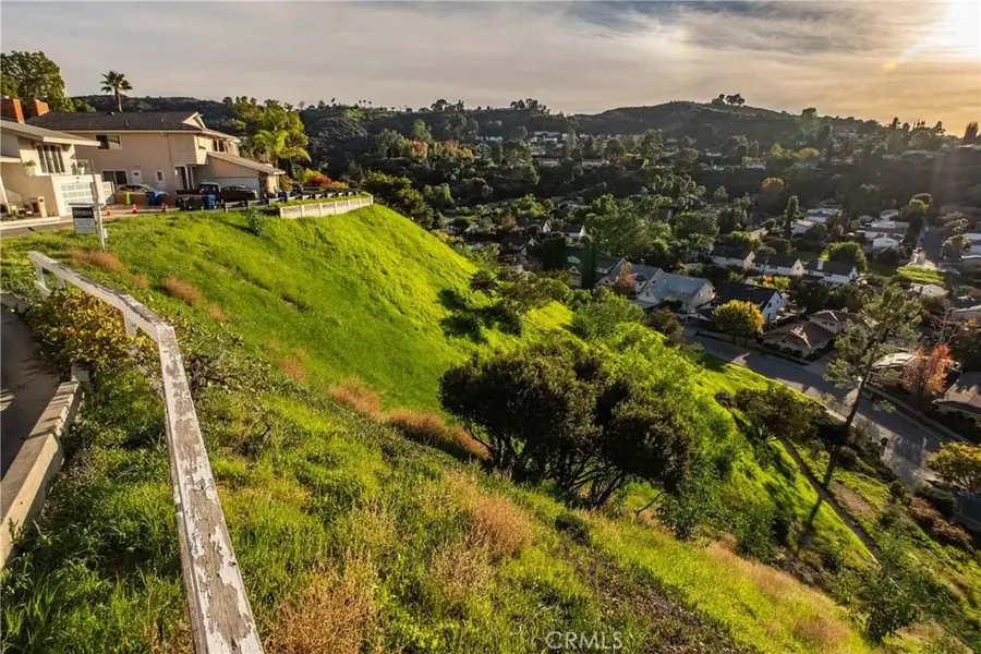 34 Torreon, Woodland Hills, CA 91364 - #2