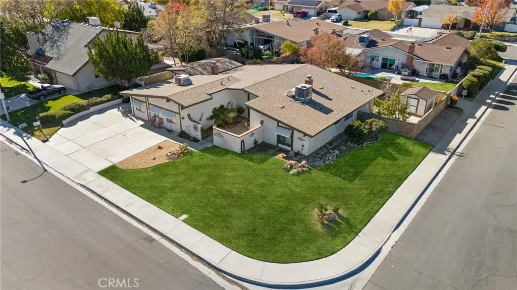 43759 W 27th Street, Lancaster, CA 93536 - #1