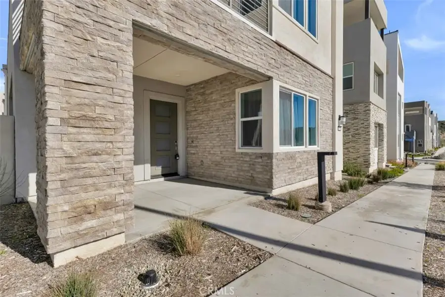 26712 Afton Lane, Valencia, CA 91381 - #2